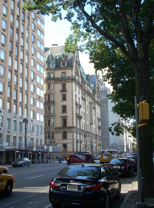 John Lennon and YOko Ono's house - near central Park New York - www.RogerChartier.com