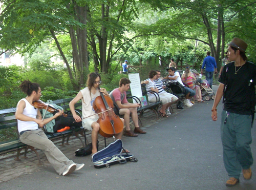Musicians - Strawberry Fields New York - www.RogerChartier.com